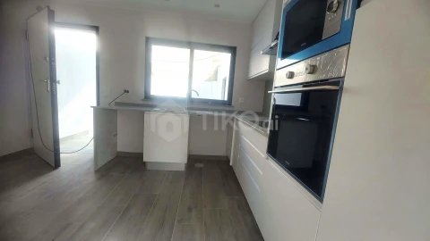 Moradia T3 para Venda em Quinta do Conde