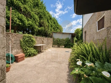 Moradia T3 para Venda em Arcos de Valdevez (São Paio) e Giela