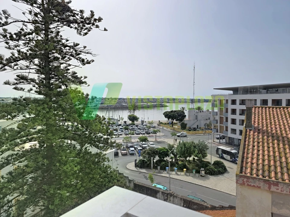 Apartamento T2 para Venda em Portimão Foto 13