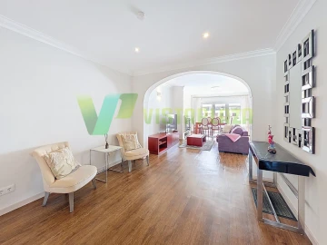 Apartamento T2 para Venda em Portimão