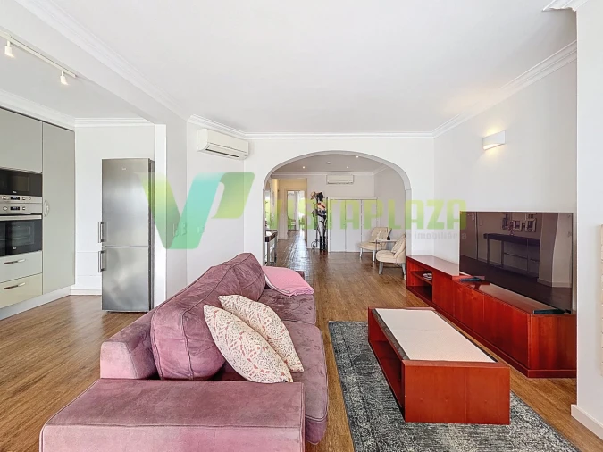 Apartamento T2 para Venda em Portimão Foto 4