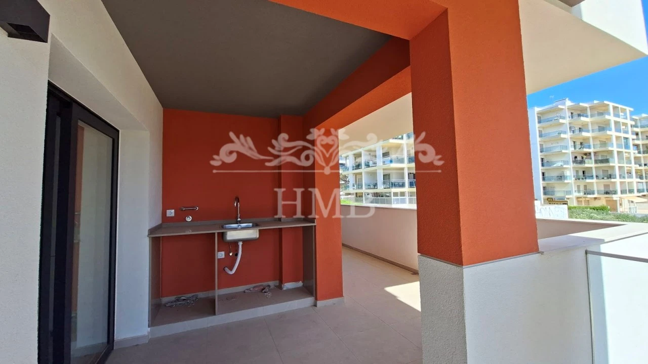 Apartamento T2 para Venda em Portimão Foto 19