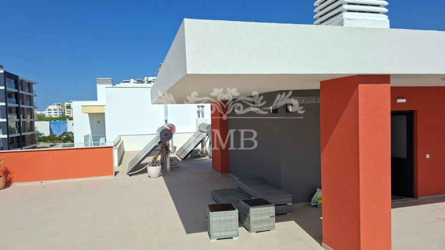 Apartamento T2 para Venda em Portimão Foto 28