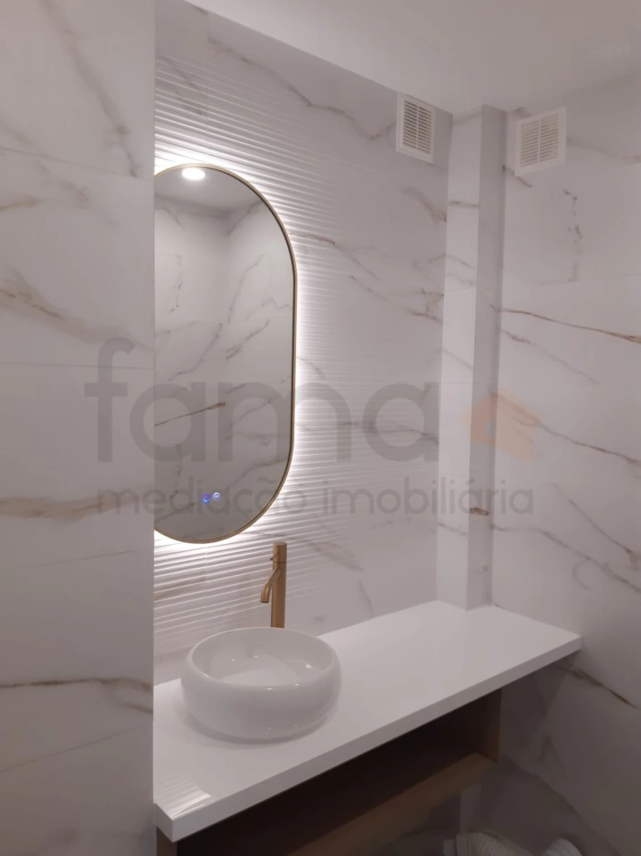 Apartamento T2 para Venda em Venteira Foto 4