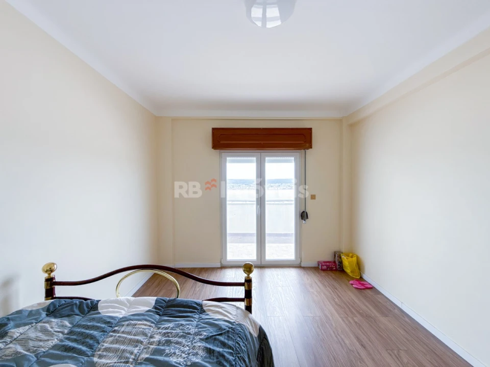 Apartamento T3 para Venda em Abrantes (São Vicente e São João) e Alferrarede Foto 28