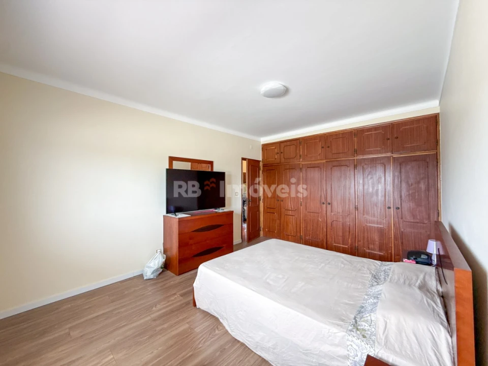 Apartamento T3 para Venda em Abrantes (São Vicente e São João) e Alferrarede Foto 32