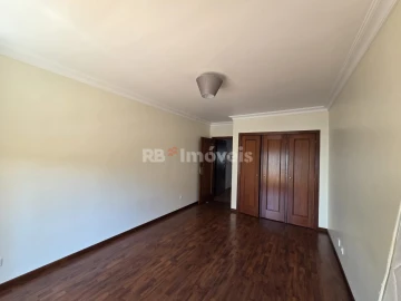 Apartamento T1 para Arrendamento em Nossa Sra de Fatima