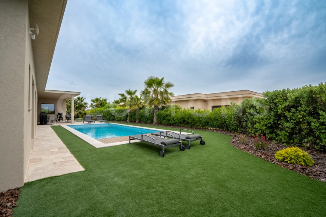 Moradia T3 para Venda em Montenegro Foto 14