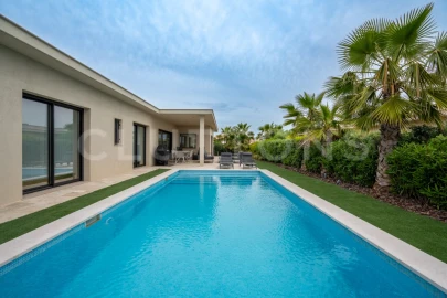 Moradia T3 para Venda em Montenegro