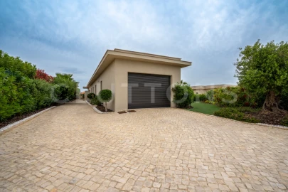 Moradia T3 para Venda em Montenegro