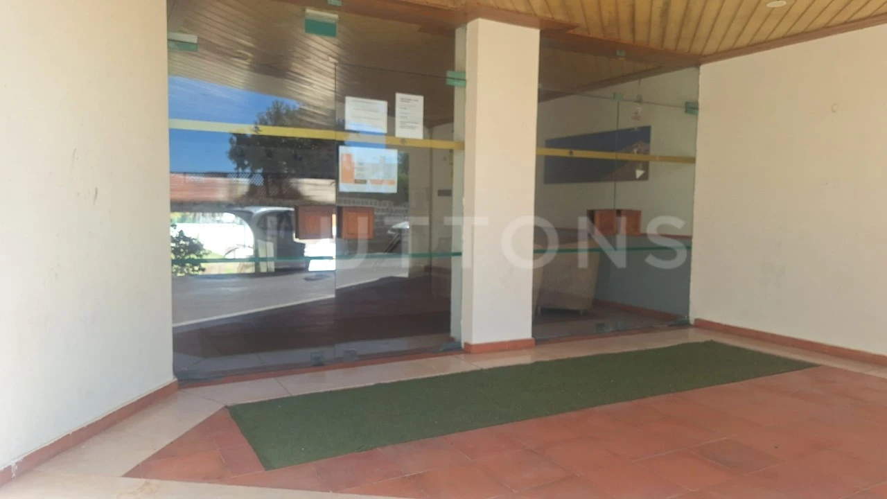 Apartamento T1 para Venda em Albufeira e Olhos de Água Foto 12