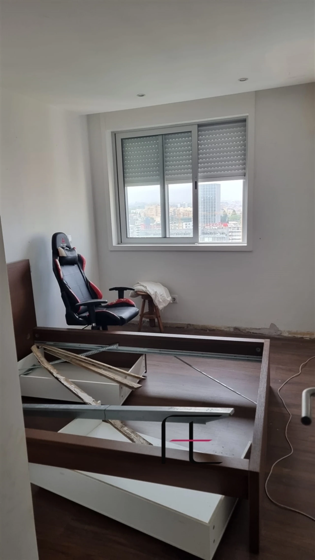 Apartamento T5 para Venda em Ramalde Foto 11