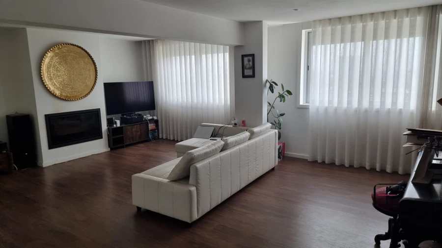 Apartamento T5 para Venda em Ramalde