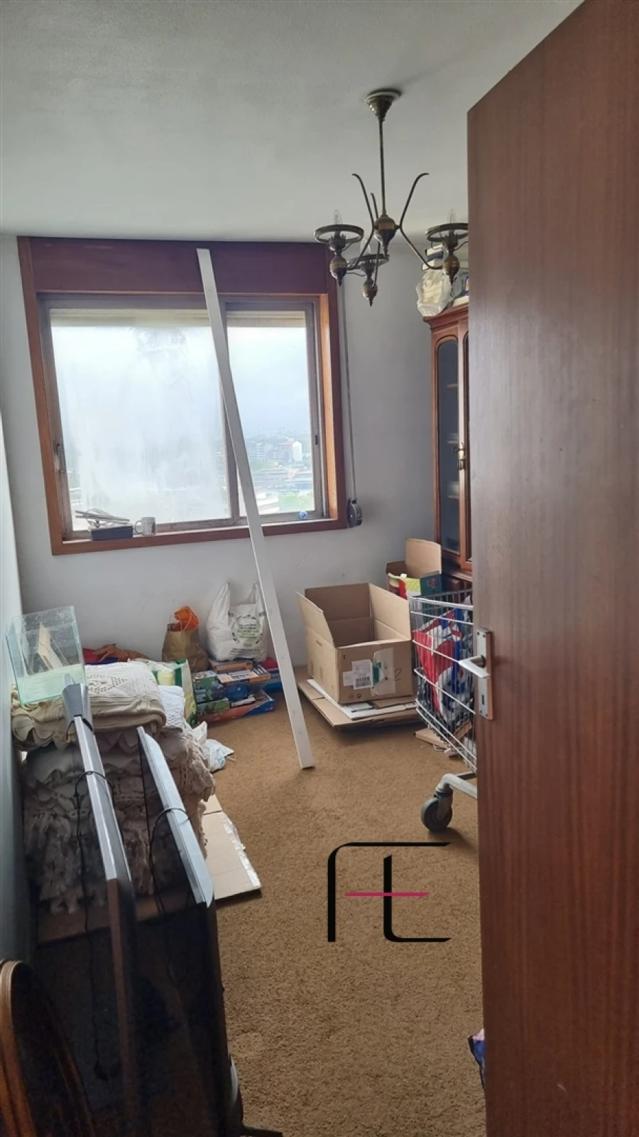 Apartamento T5 para Venda em Ramalde Foto 18