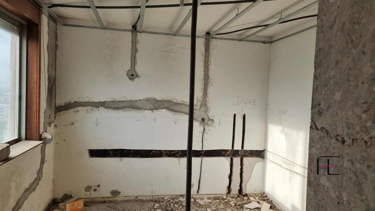 Apartamento T5 para Venda em Ramalde Foto 21
