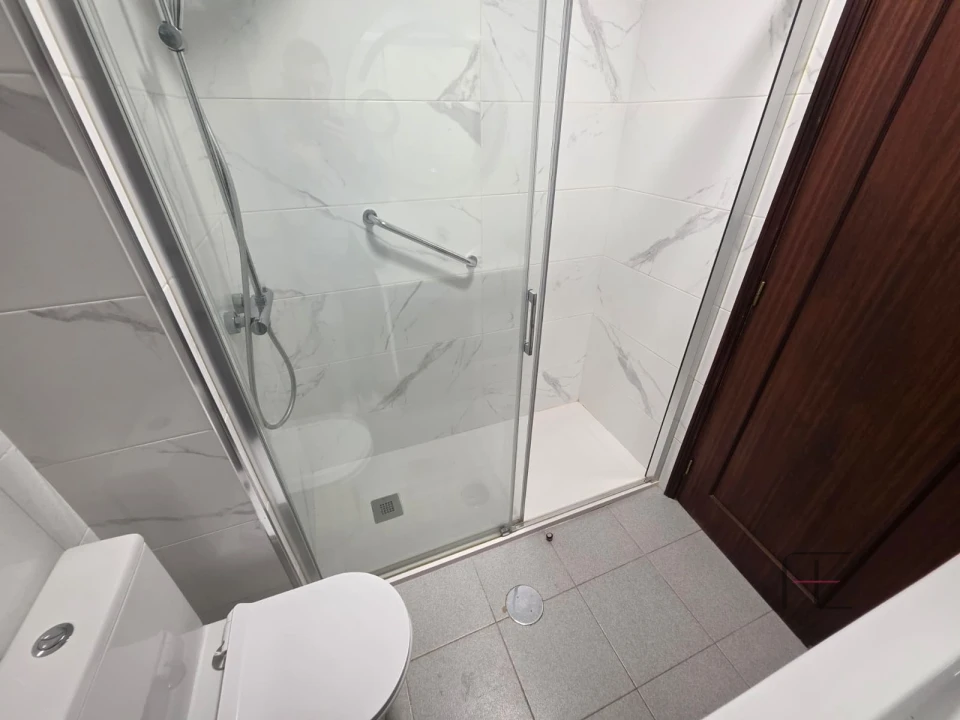 Apartamento T2 para Arrendamento em Rio Tinto Foto 16