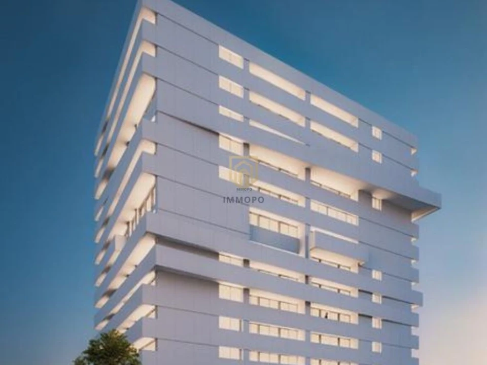 Apartamento T1 para Venda em Ramalde Foto 3