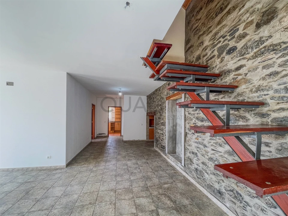 Moradia T3 para Venda em Imaculado Coração de Maria Foto 11