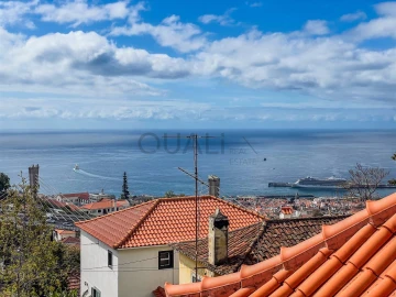 Moradia T3 para Venda em Imaculado Coração de Maria