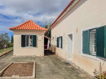 Moradia T3 para Venda em Imaculado Coração de Maria