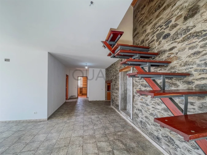 Moradia T3 para Venda em Imaculado Coração de Maria Foto 11