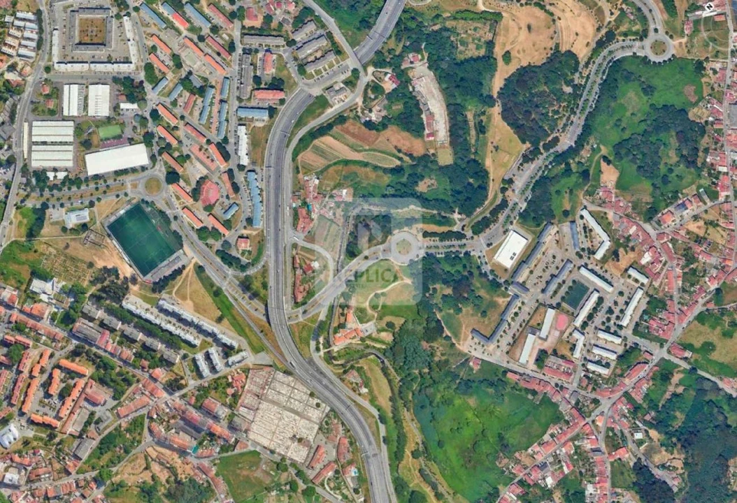 Apartamento T2 para Venda em Campanhã Foto 7