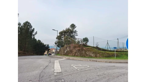 Terreno para Venda em Amarante (São Gonçalo), Madalena, Cepelos e Gatão