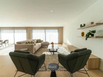 Moradia T3 para Venda em Caldas de Vizela (São Miguel e São João)