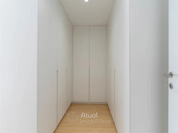 Moradia T3 para Venda em Caldas de Vizela (São Miguel e São João)