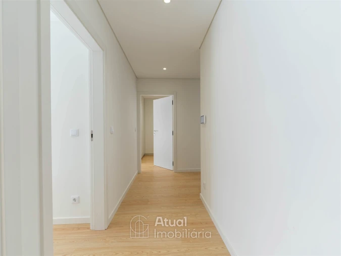 Moradia T3 para Venda em Caldas de Vizela (São Miguel e São João) Foto 8