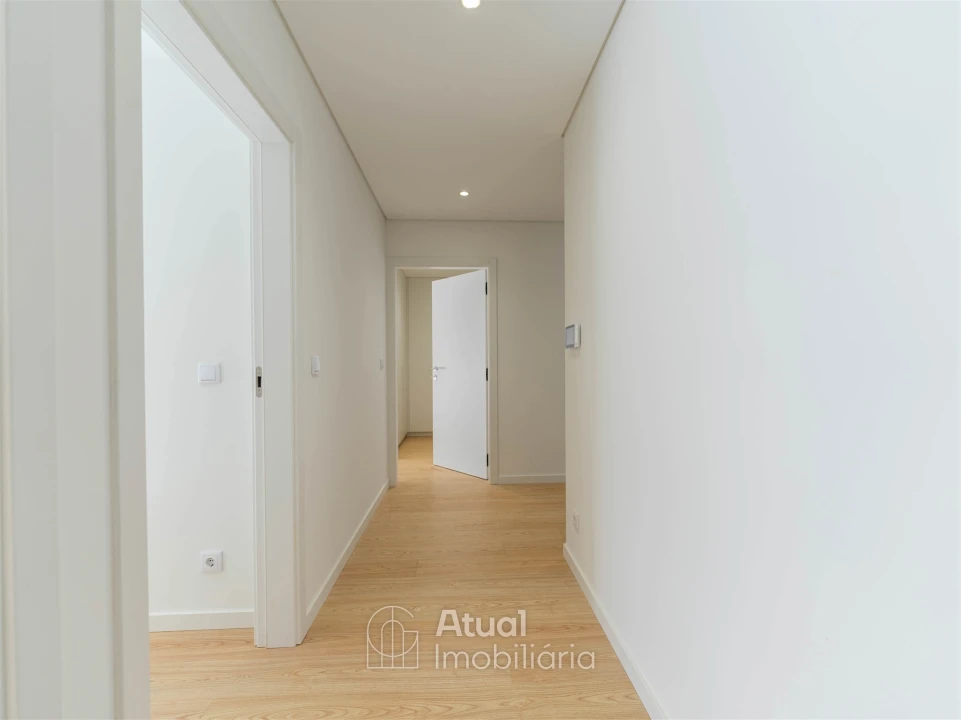 Moradia T3 para Venda em Caldas de Vizela (São Miguel e São João) Foto 8