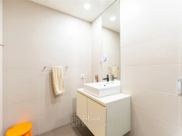 Apartamento T2 para Venda em Caldas de Vizela (São Miguel e São João)