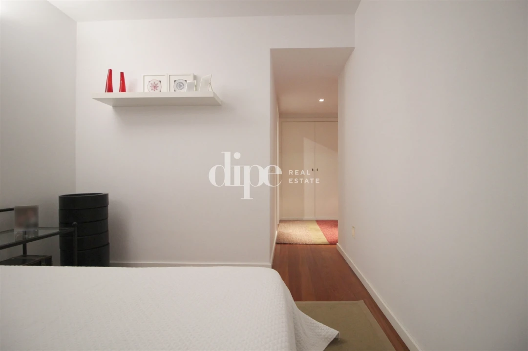 Apartamento T4 para Arrendamento em Costa Foto 10