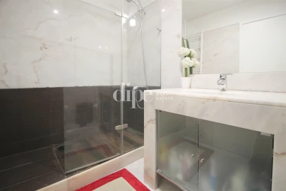 Apartamento T4 para Arrendamento em Costa