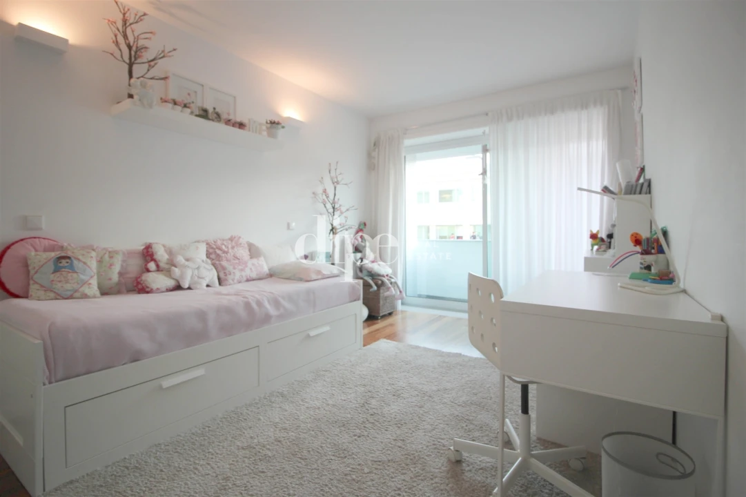 Apartamento T4 para Arrendamento em Costa Foto 14