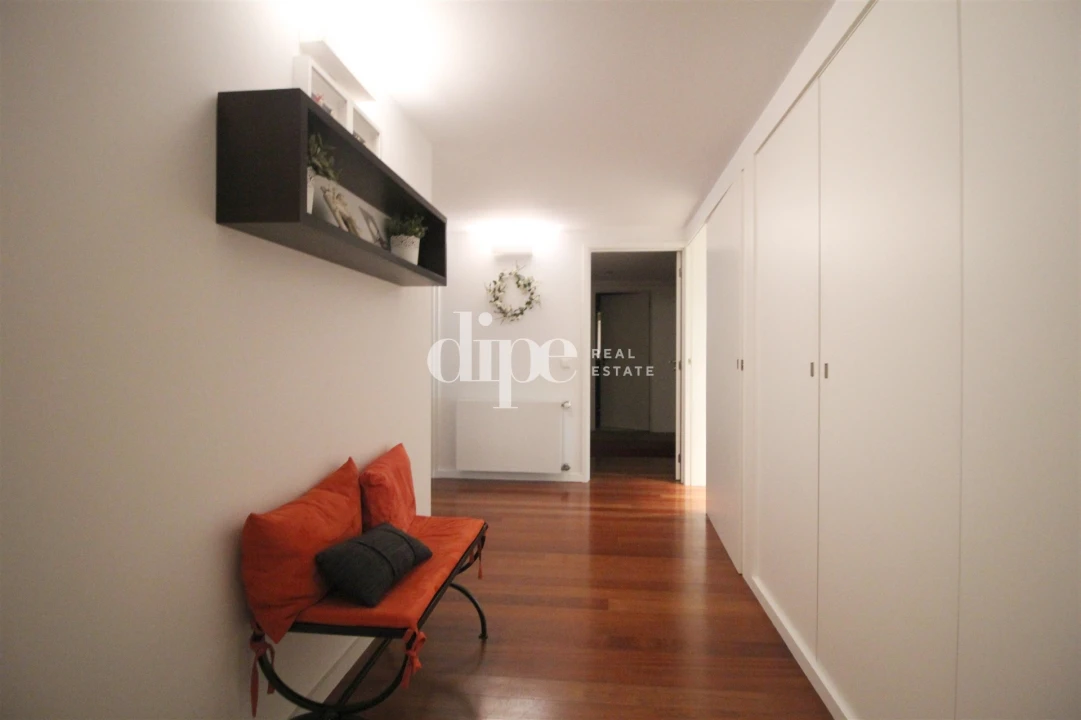 Apartamento T4 para Arrendamento em Costa Foto 17