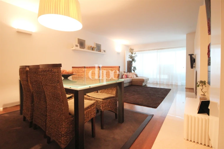 Apartamento T4 para Arrendamento em Costa Foto 7