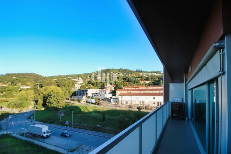 Apartamento T4 para Arrendamento em Costa Foto 4