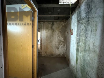 Moradia T2 para Venda em Ninho do Açor e Sobral do Campo