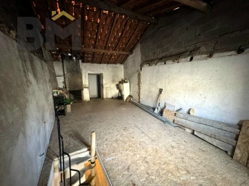 Moradia T2 para Venda em Ninho do Açor e Sobral do Campo