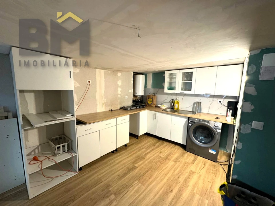 Moradia T2 para Venda em Ninho do Açor e Sobral do Campo Foto 3