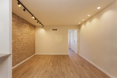 Apartamento T1 para Venda em Bonfim