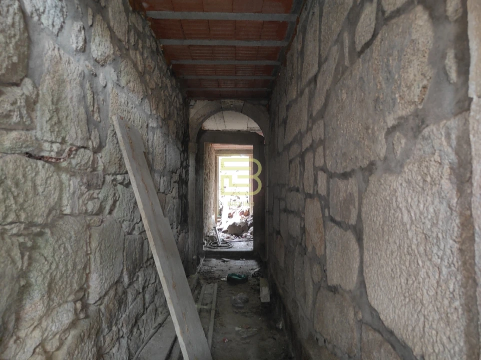 Prédio para Venda em Bonfim Foto 12