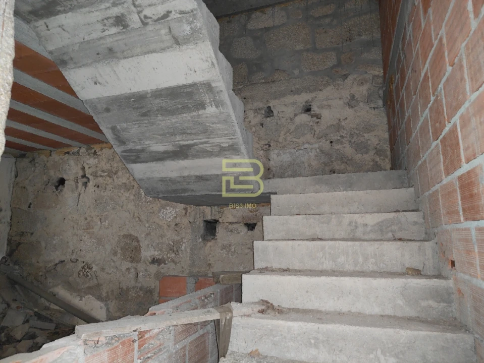 Prédio para Venda em Bonfim Foto 9