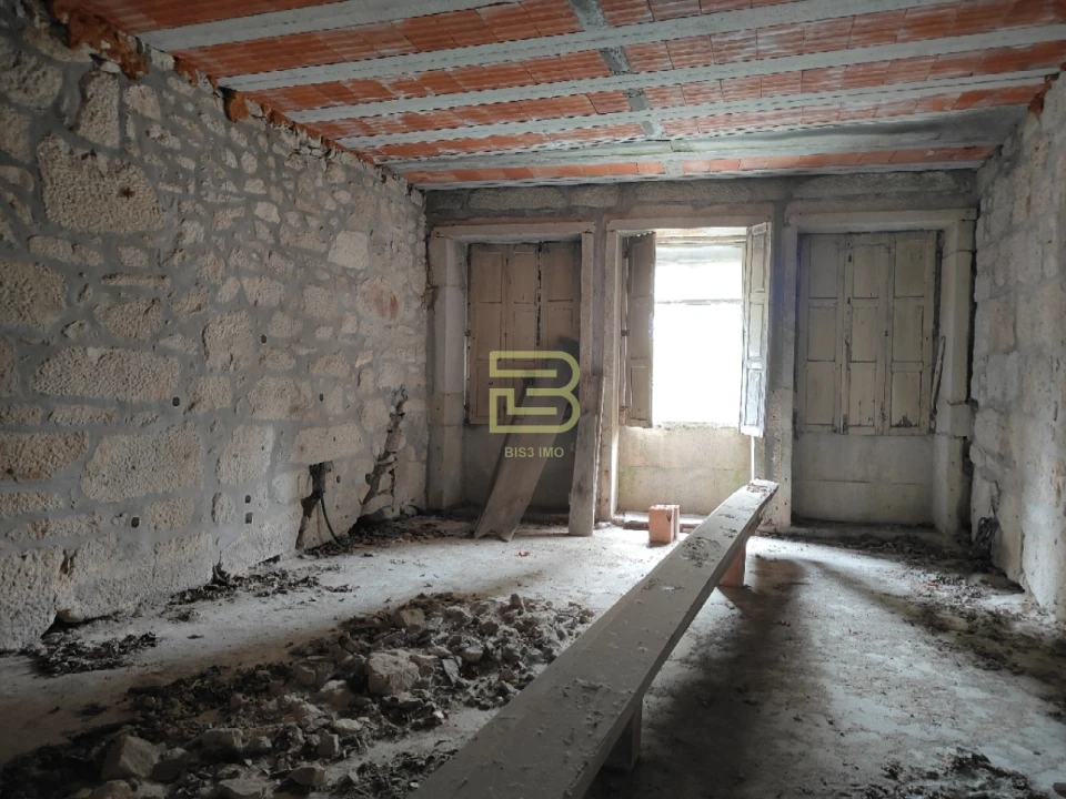 Prédio para Venda em Bonfim Foto 16