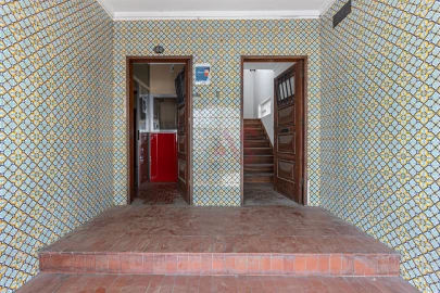 Moradia T8 para Venda em Oliveira, São Paio e São Sebastião