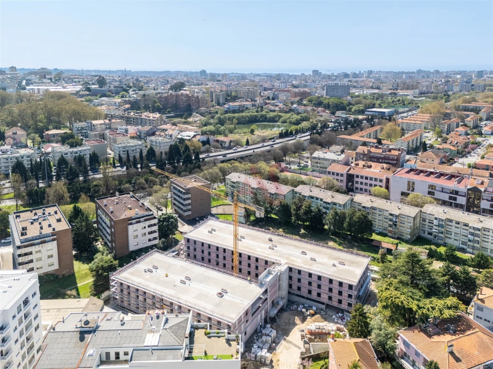 Apartamento T1 para Venda em Paranhos Foto 9