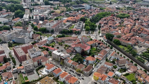 Moradia T4 para Venda em Oliveira, São Paio e São Sebastião