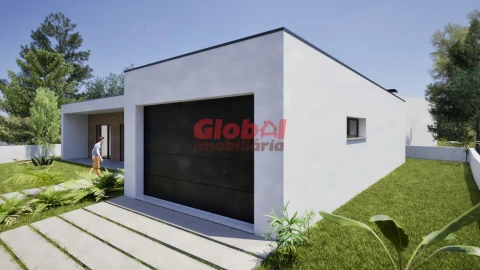 Moradia T4 para Venda em Rio de Loba