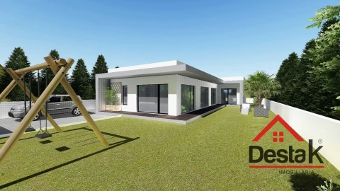 Moradia T3 para Venda em Santa Cruz da Trapa e São Cristóvão de Lafões